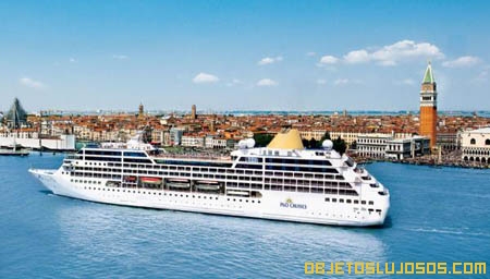 Adonia-crucero-de-lujo