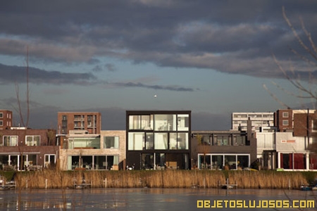 Casa moderna y minimalista