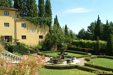 Jardines-en-villa-de-lujo-Italia
