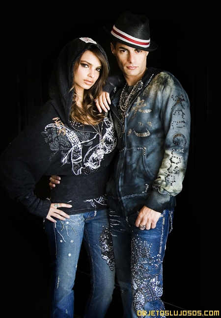 Jeans-con-diamantes-Key-Closet