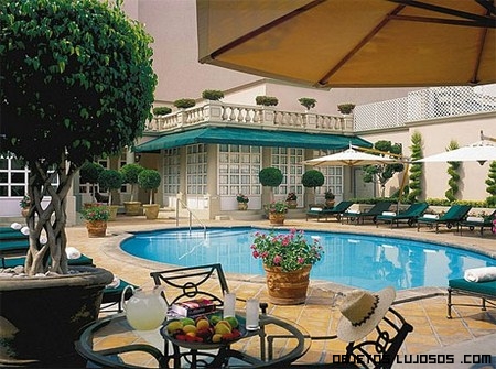Piscina lujosa en M&eacute;xico