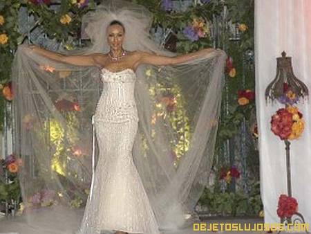 Vestido de novia con diamantes 1
