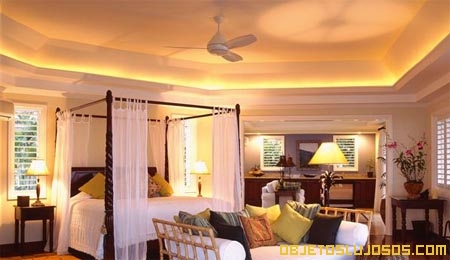 cama-con-cortinas