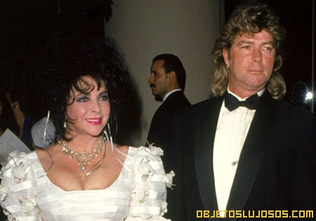 elizabeth-taylor-en-su-octavo-matrimonio