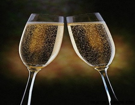 bebida con oro comestible