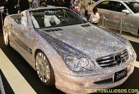 Coche de Lujo con Diamantes