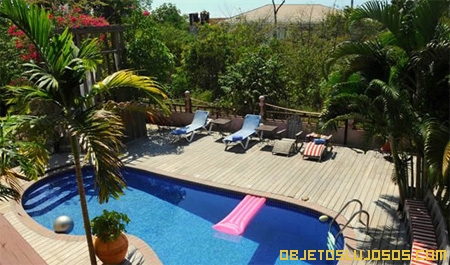 piscina-de-agua-dulce-en-villa-en-el-mar