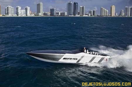 yate-de-lujo-y-carreras